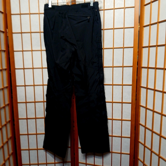 REI Women's Black Snow Cargo Pants - Picture 2 of 11